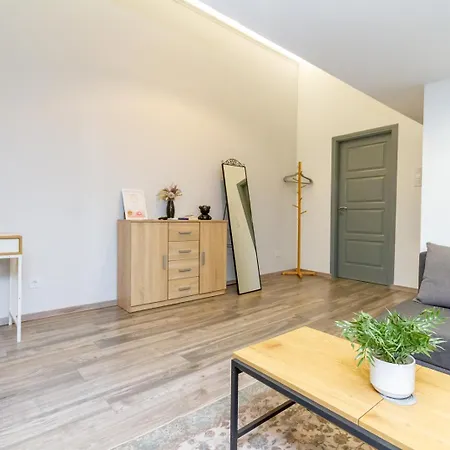 Appartement Galerie Vibes In Josika Street By Nw