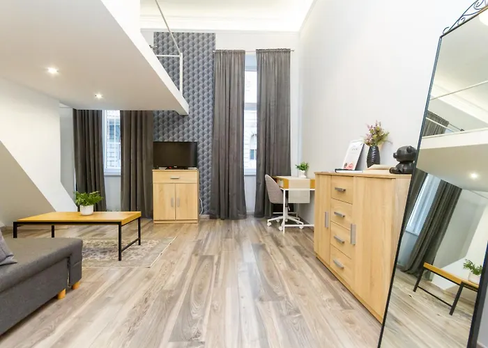 Galerie Vibes In Josika Street By Nw